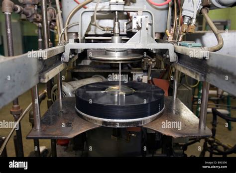 vinyl record manufacturers near me